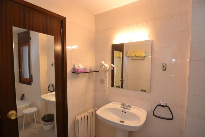 Aparthotel Poblado Аринсал Екстериор снимка